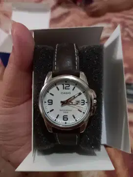 Jam tangan wanita casio