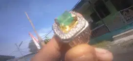 Natural emerald beryl ( zamrud zambia )