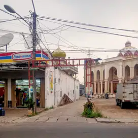 Kios ex indomaret di JL. Jati Uwung, pasar kemis Kota Tangerang