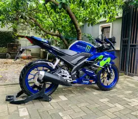 Yamaha R15 v3 2017