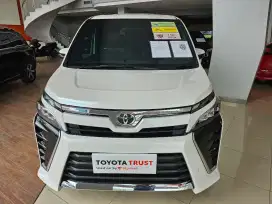 Voxy 2.0 a/t tahun 2018