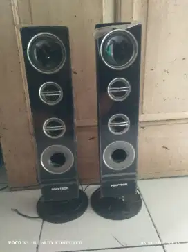 Sepasang speaker tower Polytron 32