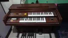 Piano Klasik Electone Merk Yamaha