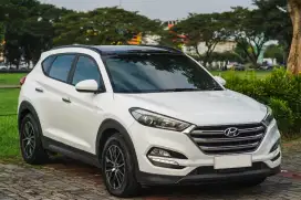 Hyundai Tucson XG CRDI AT 2017 Good Condition