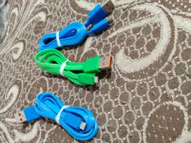 Kabel data USB ( Bukan type C )