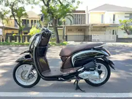 Honda Scoooy 2016 KM 1500 Sperti Baru