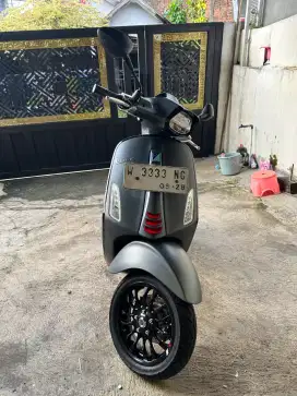 Vespa Sprint S 2023 Plat nomor cantik