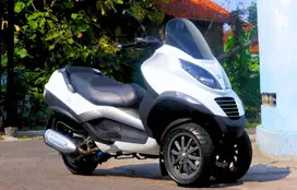 Piaggio mp3 250 piaggio sprint primavera bmw mulus