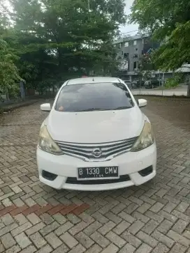 GRAND LIVINA  SV  MT 2014