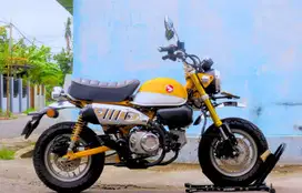 Honda Monkey 125 cc Kawasaki z125 mocil adv 160