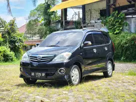 Avanza S 2010 DP 9JT tangan pertama