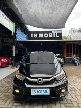 BRIO E MT 2022 (HITAM)