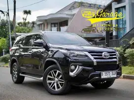 fortuner VRZ 2.4 4x4 Tetradrive At 2018 Hitam Metlaik