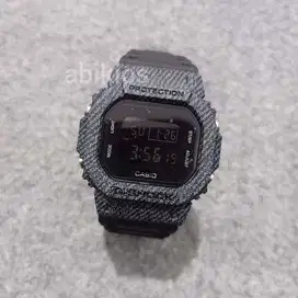 Jam tangan digital persegi pria wanita modern g123 black denim