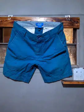 Celana Adidas pendek