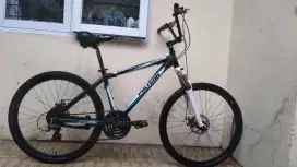 Cepat dijual sepeda gunung polygon premier 3.0 frame Aolly normal