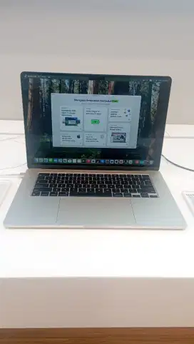 Macbook Air 15 inch