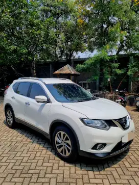 Nissan Xtrail 2.5 CVT AT 2017 ISTIMEWA