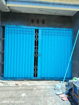 Spesialis pintu Harmonika