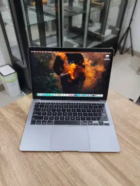 Macbook Air 2020 i3 8/256