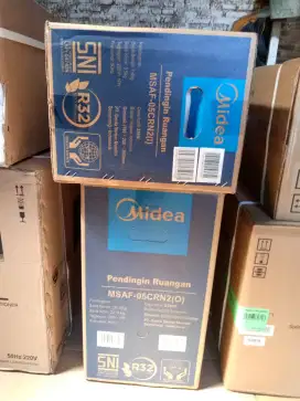 AC Midea 1/2 PK