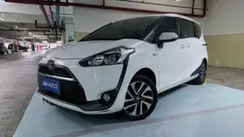 [OLXmobbi] Toyota Sienta 1.5 V Bensin-MT 2016 Putih