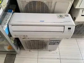 AC AKARI 1/2PK PLES PASANG SANGAT DINGIN