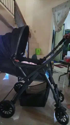 Stroller babydoes maltoz