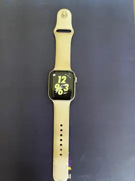 Apple Watch SE Gen 2 44