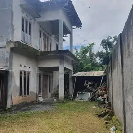 DIJUAL RUMAH 2 LANTAI di dekat PEMANDIAN AIR PANAS SUMBER ARUM