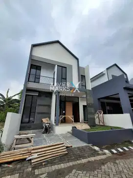 Rumah Baru 2 Lantai Scandinavian di Pandanwangi Sulfat