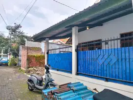 SEWA RUMAH 5 KAMAR DEKAT KAMPUS MALANG