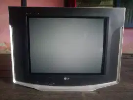 Dijual TV LG ULTRA SLIM 21 INC SIAP PAKAI