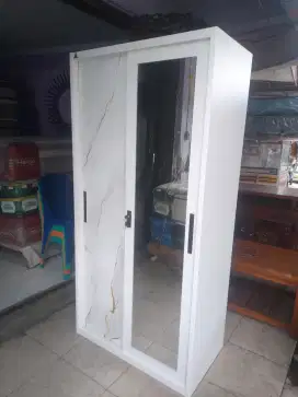 Lemari plat 2 pintu minimalis