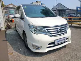 [OLX Mobbi] Dp Rendah Nissan Serena Putih 2.0 Highway Star-AT 2016 TKE