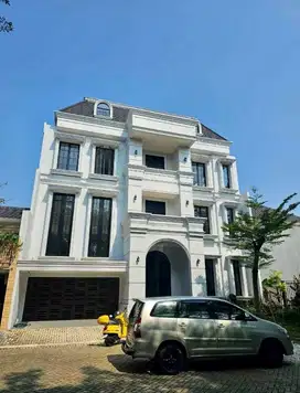 Rmh Luas 3 Lt Lokasi Premium Kebayoran Residnce BinJay Tangsel