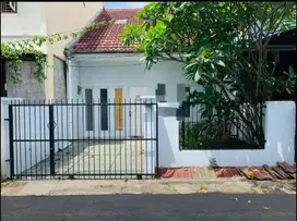 Dijual rumah Serua Ciputat Villa dago tol Tangerang selatan