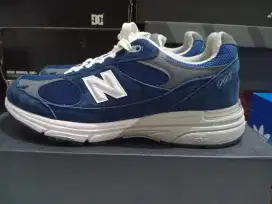 Nb 993 made in usa size 43 barang baru harga seken