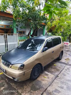 Kia Carens 2002 Bensin