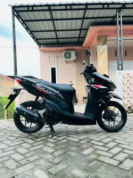 VARIO 125 2022 GRESS SENAMA DARI BARU ODO 15 RB PEMAKAIAN PRIBADI