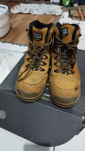 Sepatu Safety Joger