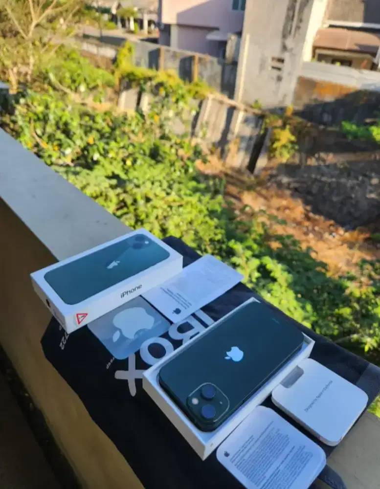 Iphone 13 128 GB iBox Kondisi Istimewa