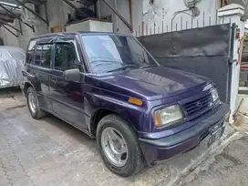 Suzuki Sidekick Tahun 1996