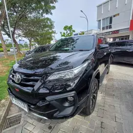 Dijual Segera Fortuner VRZ TRD Sportivo