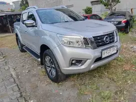 Nissan Navara NP300 DC 2.5 VL at th 2017 Silver