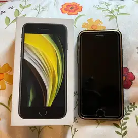 DIJUAL!!! Iphone SE Gen 2 2020 64gb HITAM