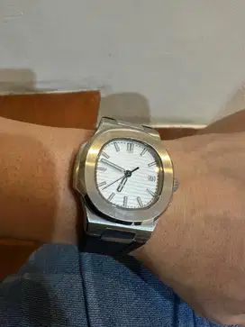 Seiko Mod Nautilus polos white dial