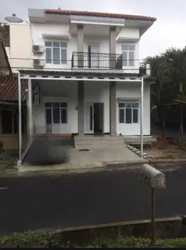 Dijual Cepat Rumah Kost Rapih Taman Parahyangan - Karawaci