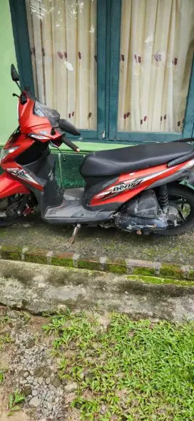 Yamaha mio  warnah merah