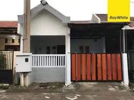 Disewakan Rumah Strategis di Bukit Palma Surabaya Barat